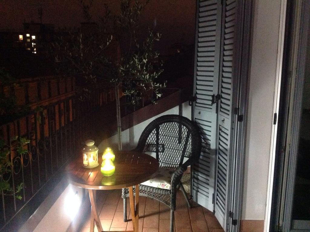 Apartment Pied A Terre With Terrazza In Milan City Center Oda fotoğraf