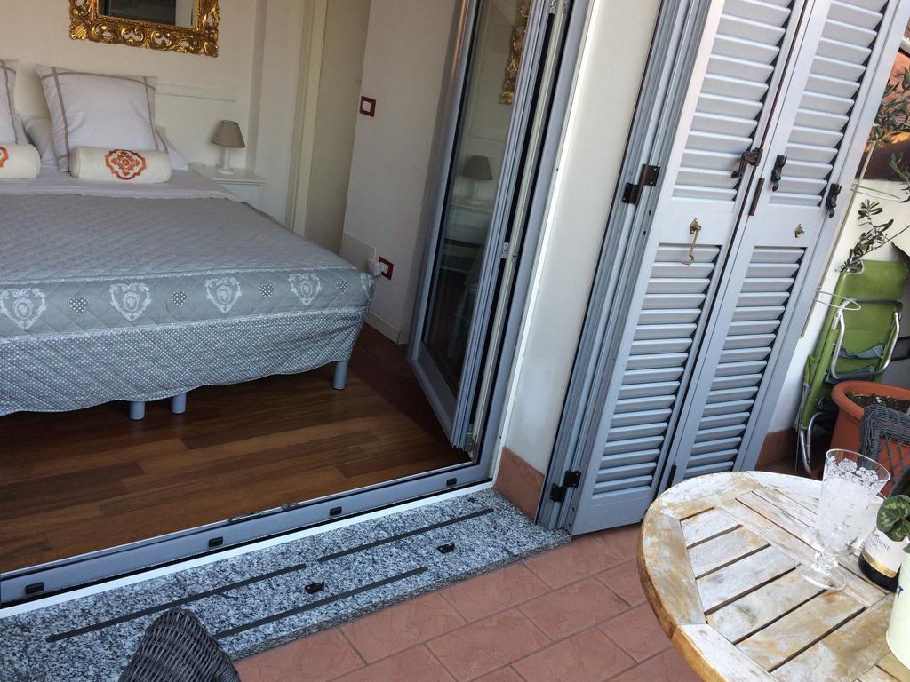 Apartment Pied A Terre With Terrazza In Milan City Center Dış mekan fotoğraf